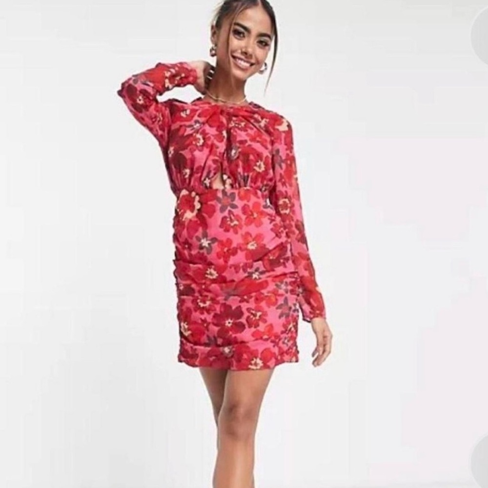 Hope & Ivy Ruched Mini Dress Size 10/12 Pink Chiffon Floral Peek a Boo Tummy